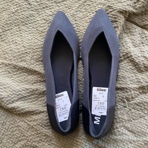 Black MIA Ballet Flats